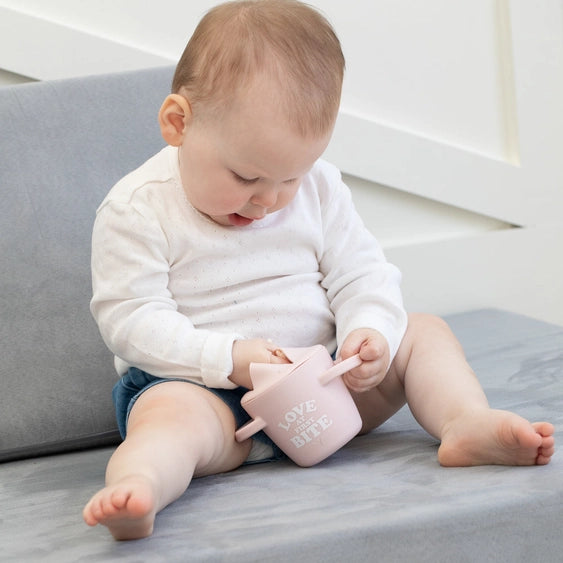 Bella Tunno Love At First Bite Silicone Snack Container